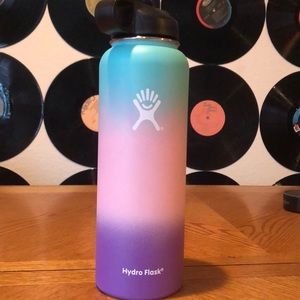 Ombré Hydroflask 😍 - never used